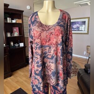 Soft Surroundings brown, black & red floral long sleeve blouse-size XL